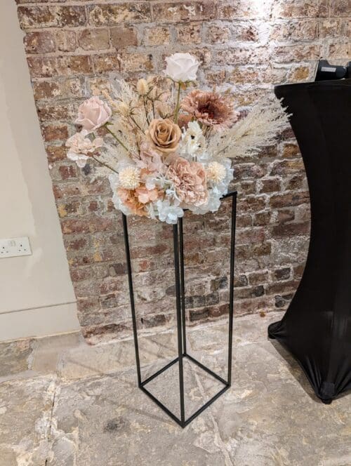 Black metal plinths -80cm